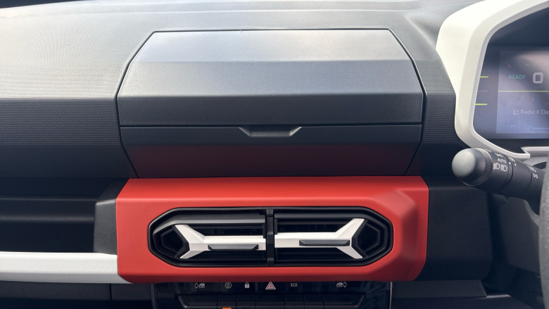 Dacia Spring 27kWh Expression 65 48kW 5dr Auto Electric Hatchback